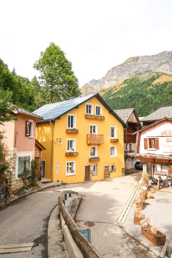 Apartamento Le Milan Royal - Montmin Exterior foto